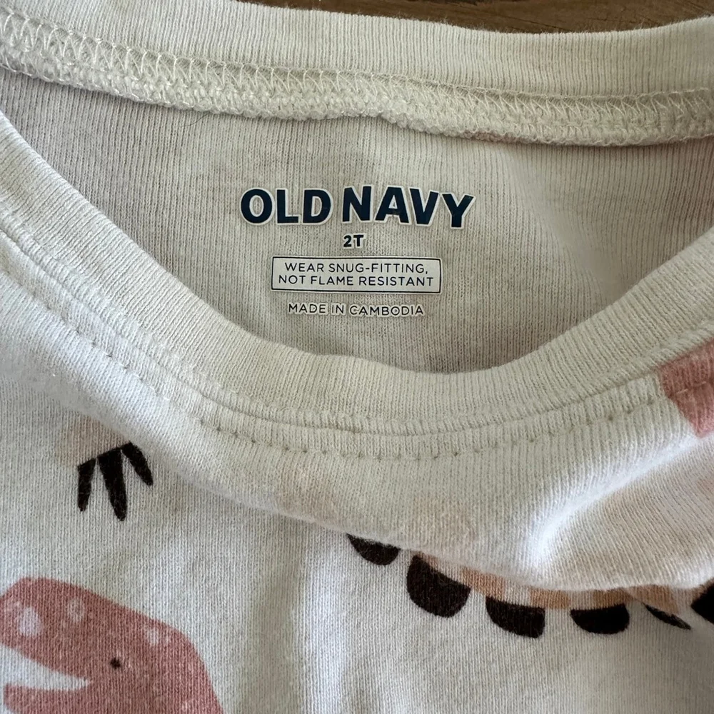 Girls Old Navy Dinosaur Print Pajama Set White Pink Size 2T